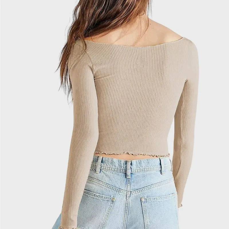 Scoop Neck Crop Top Long Sleeve