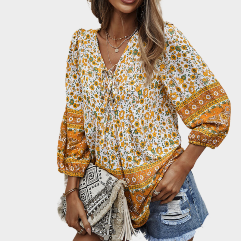 V Neck Top in Floral Print